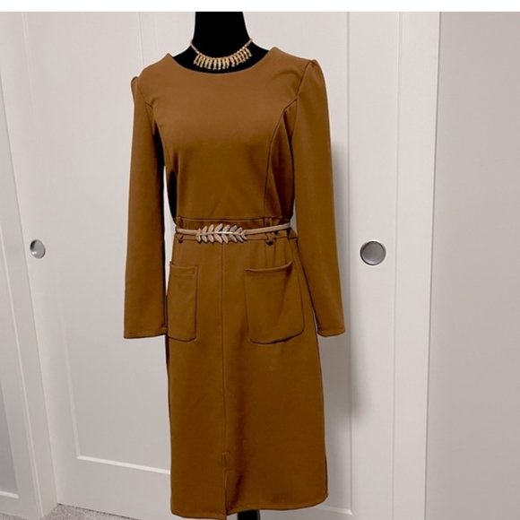 Dresses & Skirts - Dress